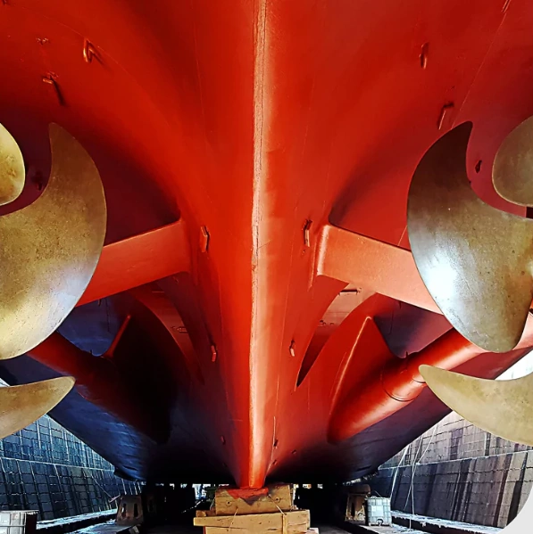 Marine-grade bronze propellers and red anti-fouling hull coating